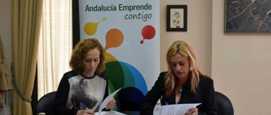 ADL_Andalucxa_Emprende_firma_conveniox_10may.jpg