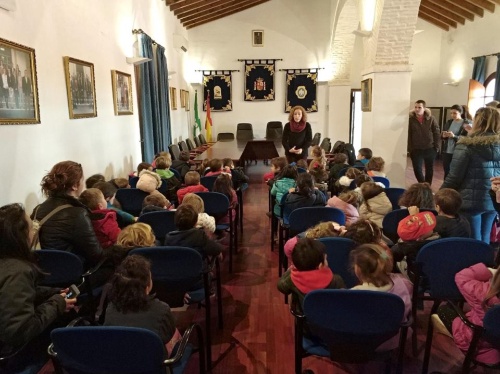 Educación_CEIP Talhara visita ayto. 4