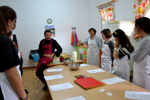 Juventud_Taller Gastronomía 3