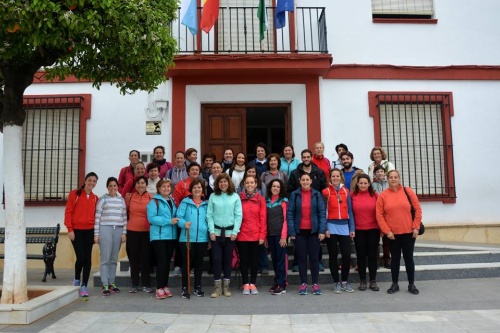 Mujer_Senderismo Gelo1