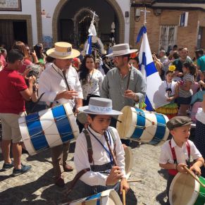 61056561_2376035732616121_8646716726827810816_n