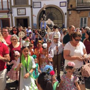 61342527_2376035692616125_6928385347755704320_n