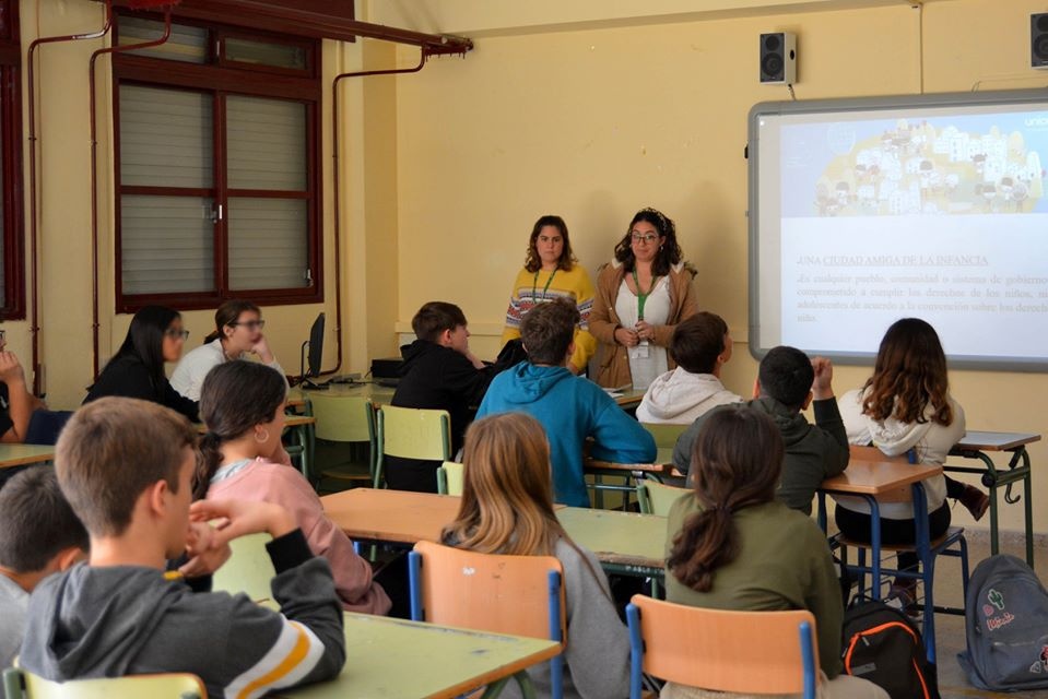 Asuntos Sociales_Ciudad Amiga Infancia IES 5