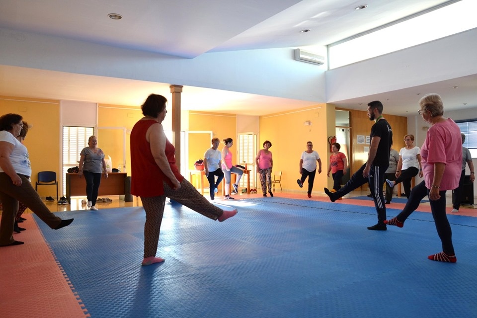 Deportes_Taller Gym mujeres2
