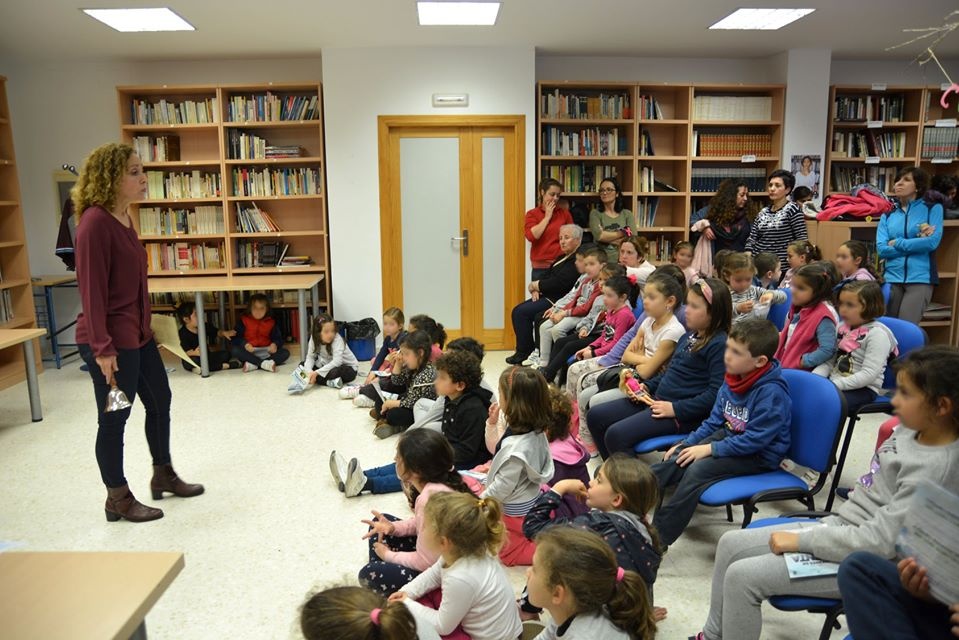 Participación_Cuentacuentos alcaldesa 6