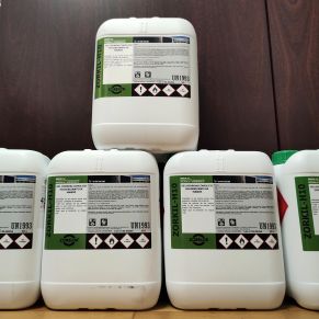 Salud_Dispensadores gel 2